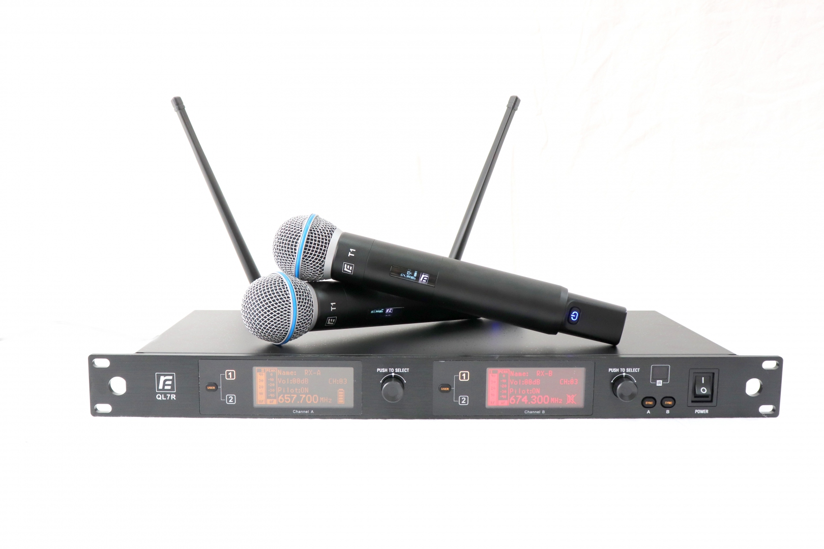 RFIntell QL7R/T1-B 720,500-754,000 МГц 2-канальная радиосистема с 2-мя ручными микрофонами в Хабаровске