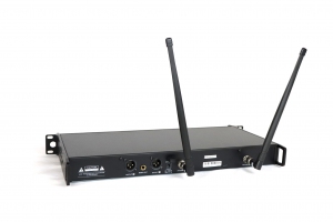 RFIntell QL7R/T1-B 720,500-754,000 МГц 2-канальная радиосистема с 2-мя ручными микрофонами в Хабаровске